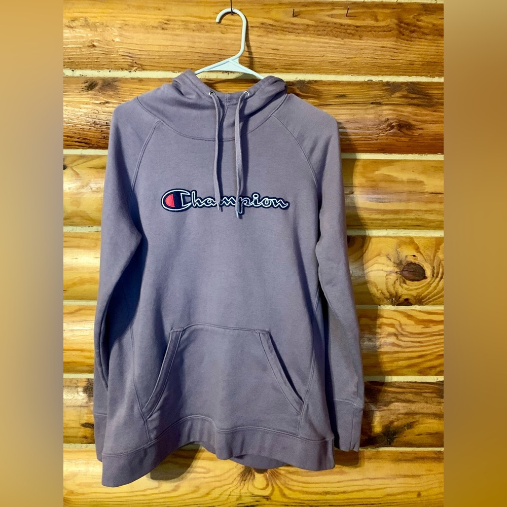 Champion Women’s Purple Hoodie Sweatshirt Size Medium